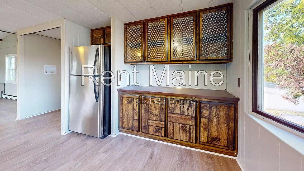 2 bed, 1.0 bath, 910 sqft, $1,100 — Photo 2