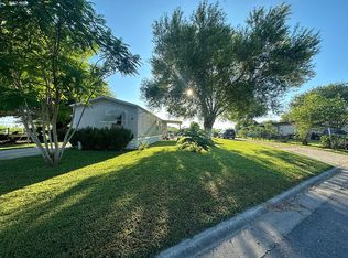30 N Indian Lake Dr, Los Fresnos, TX 78566