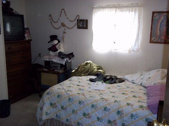 4th image of 129 Adams St