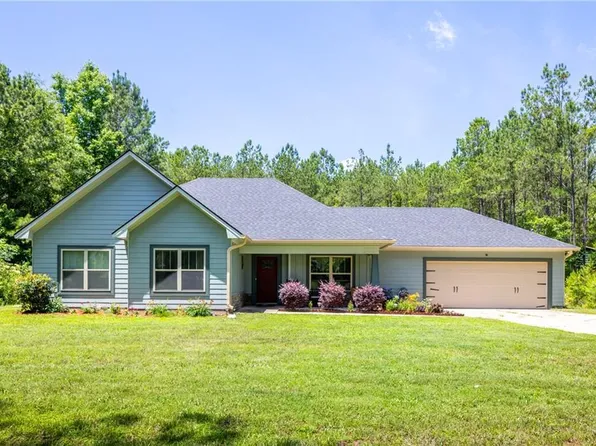 23 Pine Grove Ln, Salem, AL 36874