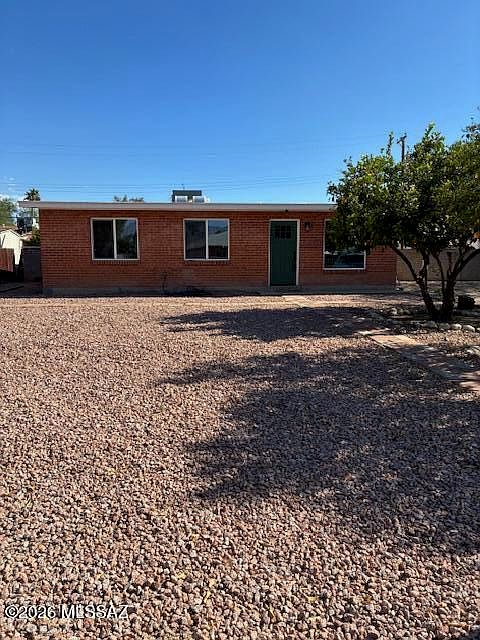 1st image of 5640 E 35th St
