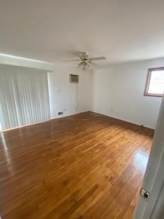 1st image of 137 Rockville Ave