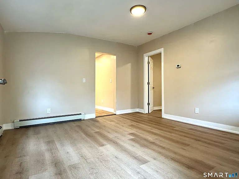 1248 N Main St #1 — Photo 5
