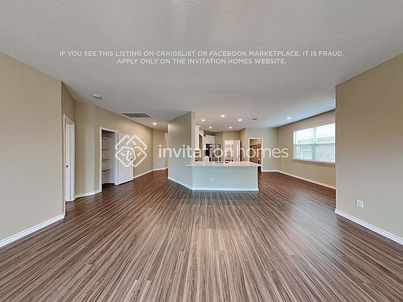 5th image of 225 Garden Grove Dr