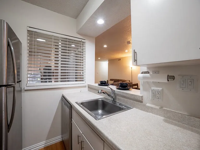 5132 Amesbury Dr #205 — Photo 15