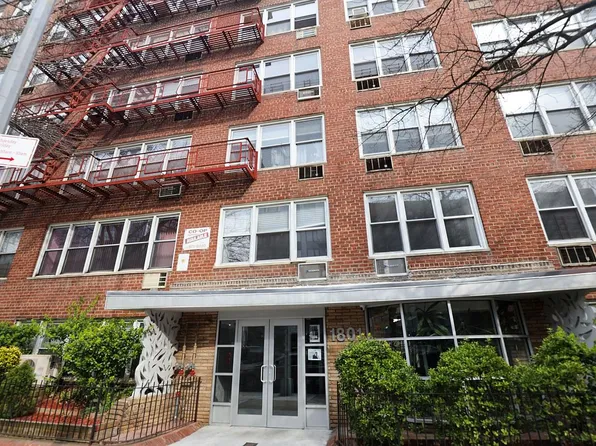 1801 Ocean Ave APT 2H, Brooklyn, NY 11230