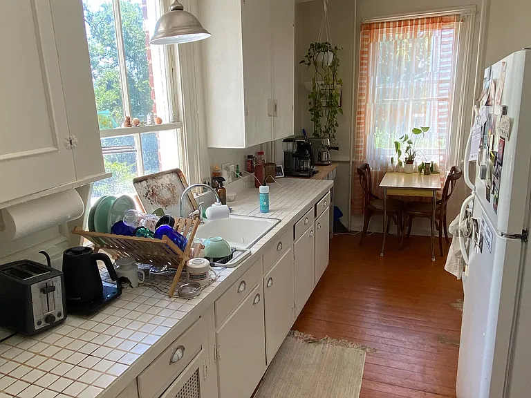 518 Ridge St #B — Photo 6