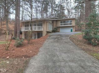 1215 Tynecastle Way, Sandy Springs, GA 30350