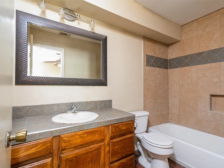 310 Pat Garrison St #1 — Photo 6