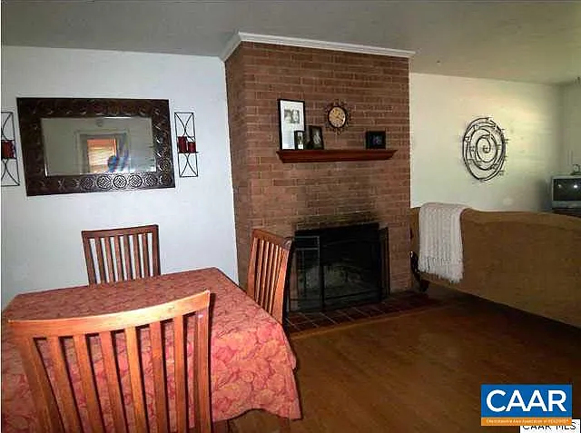 1707 Burnley Ave — Photo 5