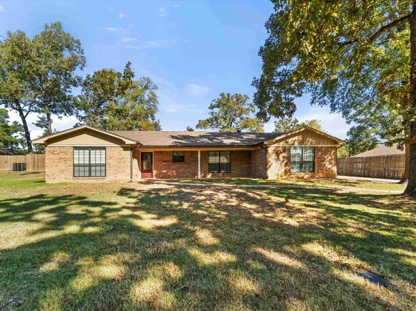 115 Archer Dr, White Oak, TX 75693