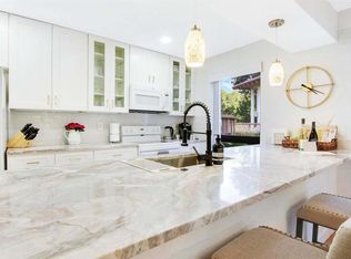 141 Brackenwood Rd, Palm Beach Gardens, FL 33418