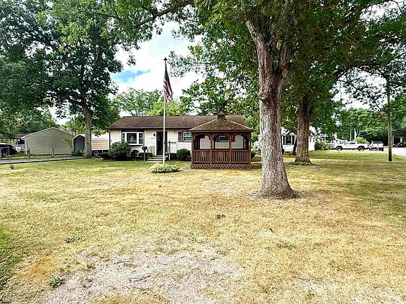 3rd image of 6302 Knight Ave
