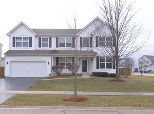 245 Hanburg Ln, Bolingbrook, IL 60440