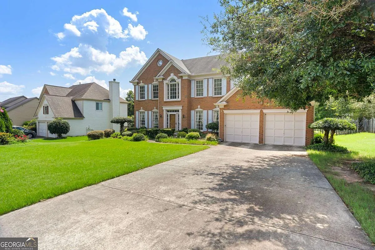 4 bed, 2788 sqft, $3,500 — Photo 3