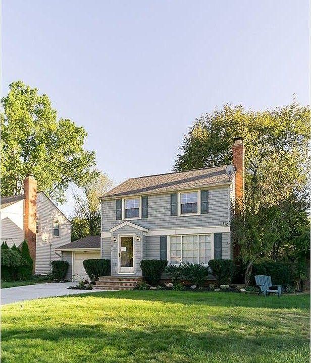 1st image of 31011 Carlton Dr