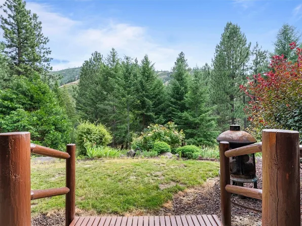 1135 N Touchet Road, Dayton, WA 99328
