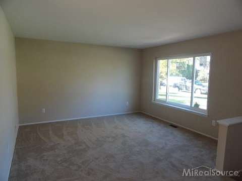 2nd image of 50450 Spruce Dr