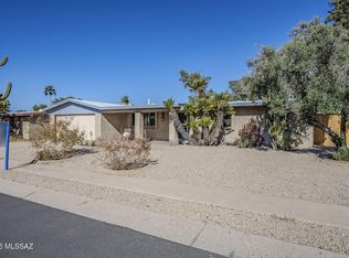 7881 N Casimir Pulaski Ave, Tucson, AZ 85741