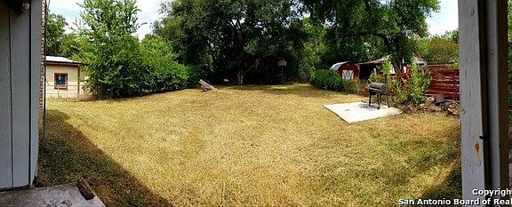 3rd image of 1231 Kendalia Ave