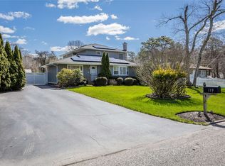 119 Bellport Ave, Bellport, NY 11713