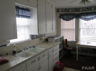 607 W Franklin St, Bartonville, IL 61607