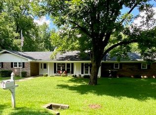 803 E 8th Ave, Linden, AL 36748