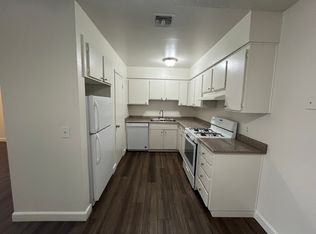 Bullard Garden Apartments, Fresno, CA 93710