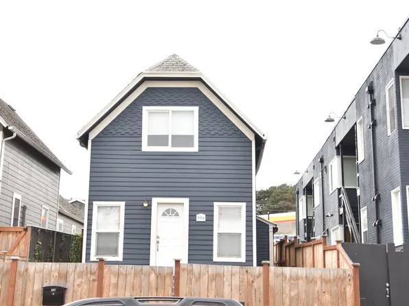 906 S J St, Tacoma, WA 98405