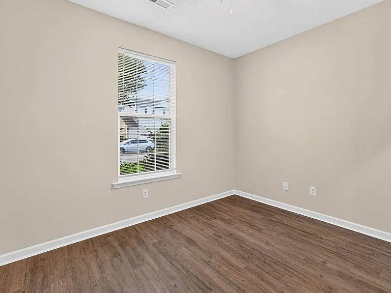 2325 Waverly Crossing Rd — Photo 10