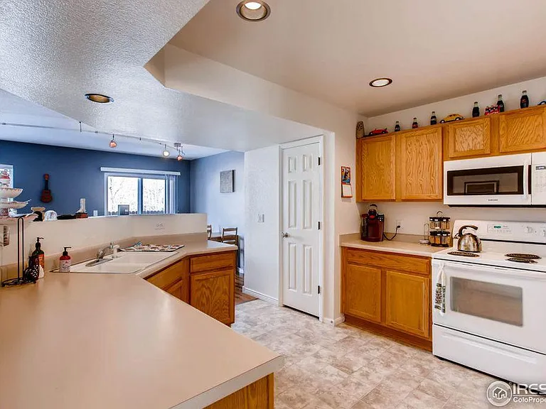 702 Crown Ridge Ln #2 — Photo 8
