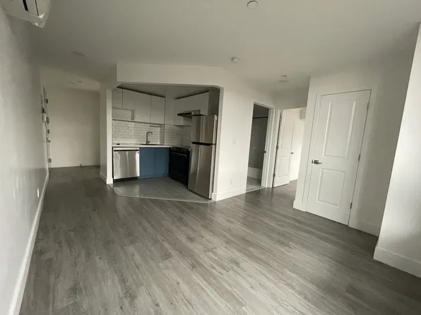 1399 Myrtle image 3 of 13