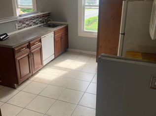 79 Newington Ave, New Britain, CT 06051