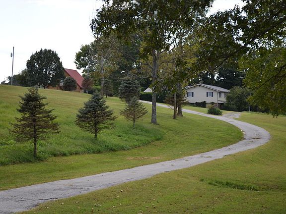 4th image of 15004 Mallard Dr