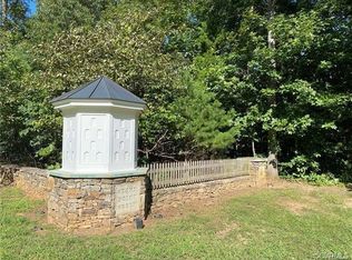 3327 Stony Point Rd, Richmond, VA 23235