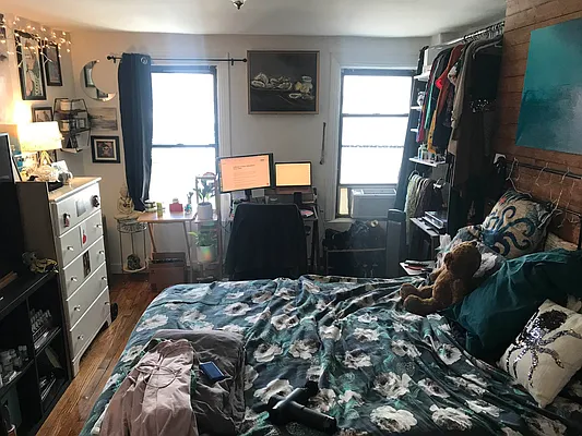 Rented by Vanderborgh Realty  | media 9