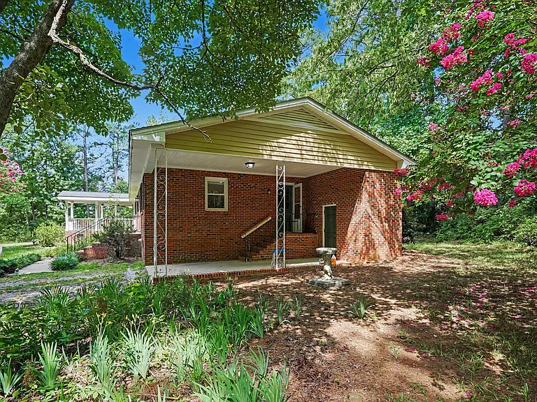 1363 Benson Rd — Photo 22
