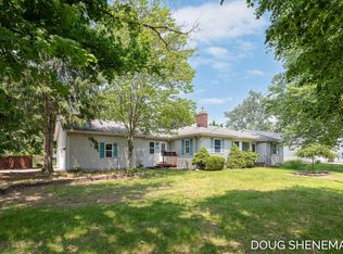 3747 Leonard St NW, Grand Rapids, MI 49534