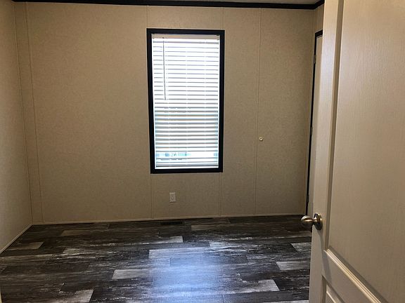 5th image of 2100 Stephenson Hwy #155