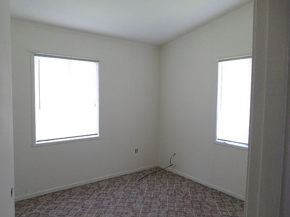 4th image of 301 Rawson Dr