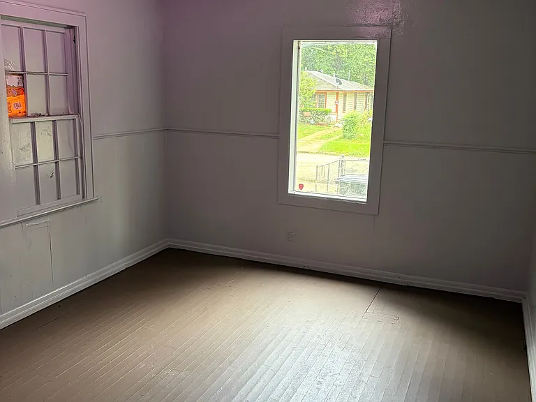 3120 Desoto St — Photo 9