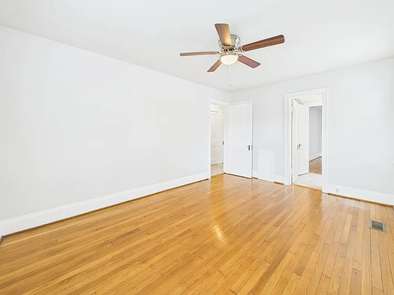 3543 Grove Ave #B — Photo 17