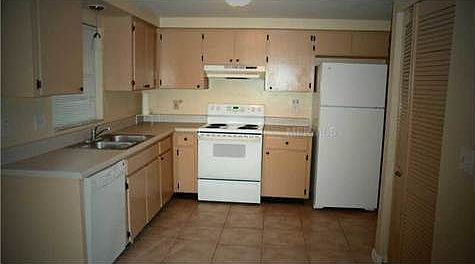 3rd image of 16006 Ballica Dr