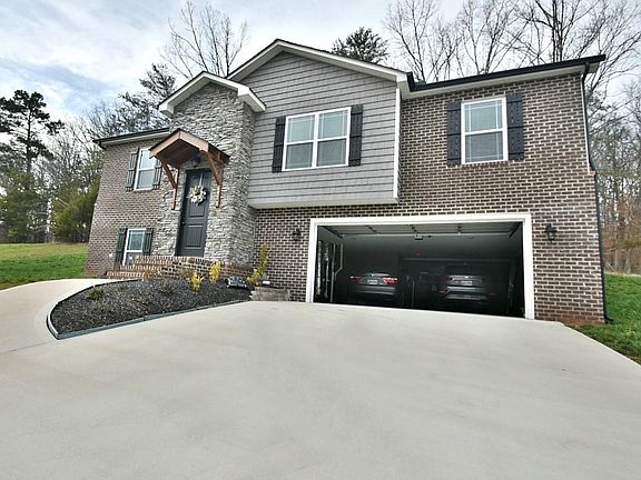 2nd image of 6909 Elna Marie Dr