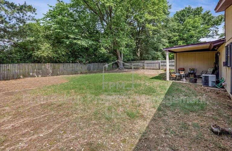 4377 Springwind Rd — Photo 21
