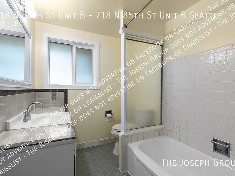718 N 85th St #B — Photo 17