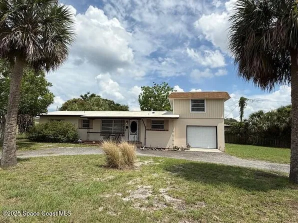 1325 Sun Cir W, Melbourne, FL 32935