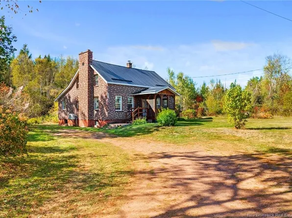 222 Leckey Rd, Chipman, NB E4A 1X2