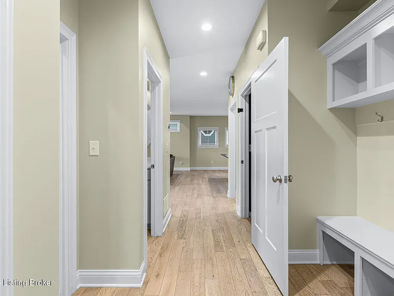 825 Artisan Pkwy — Photo 31