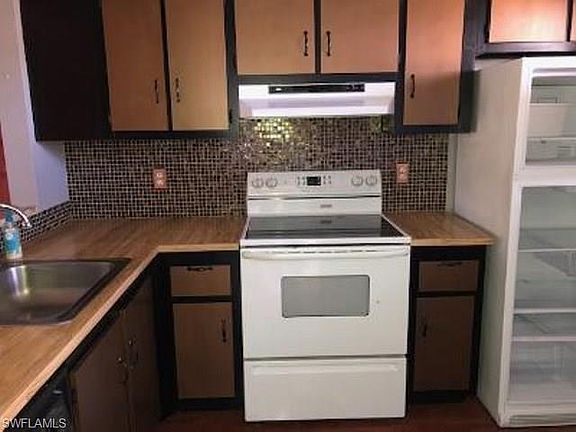4th image of 9281 Central Park Dr APT 201